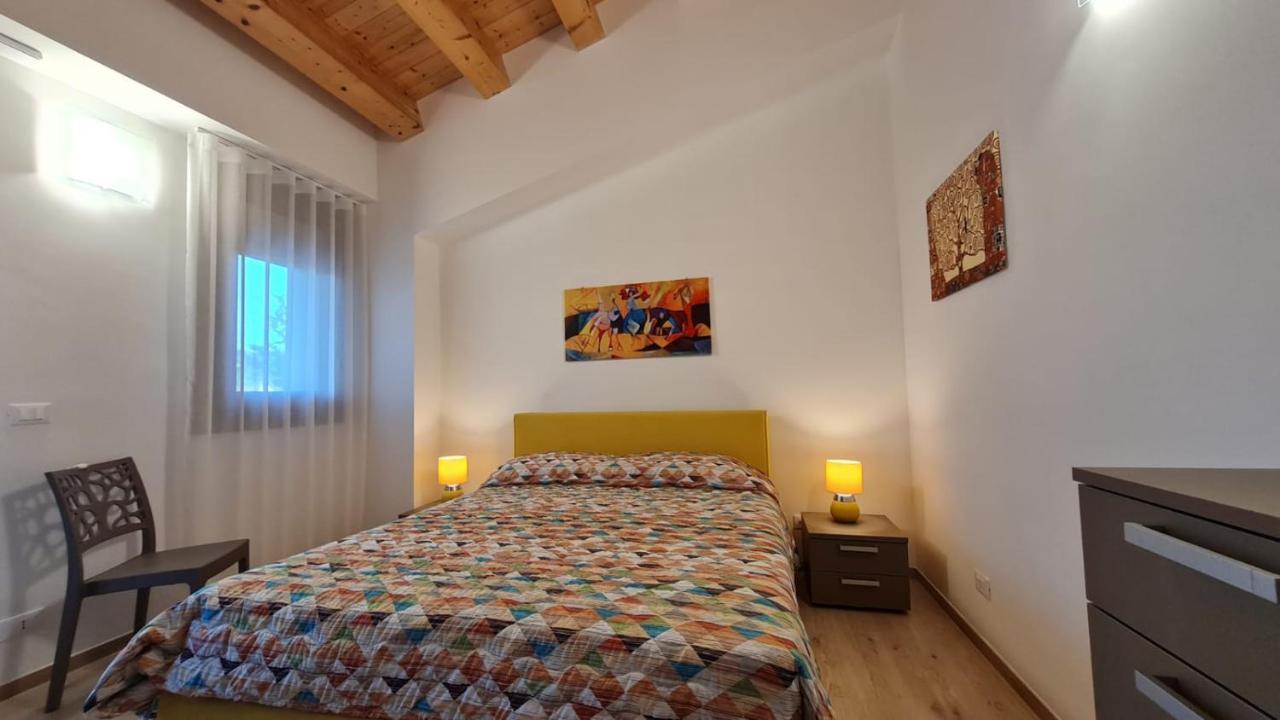 Casa Vacanze Le Agavi Modica Exteriör bild